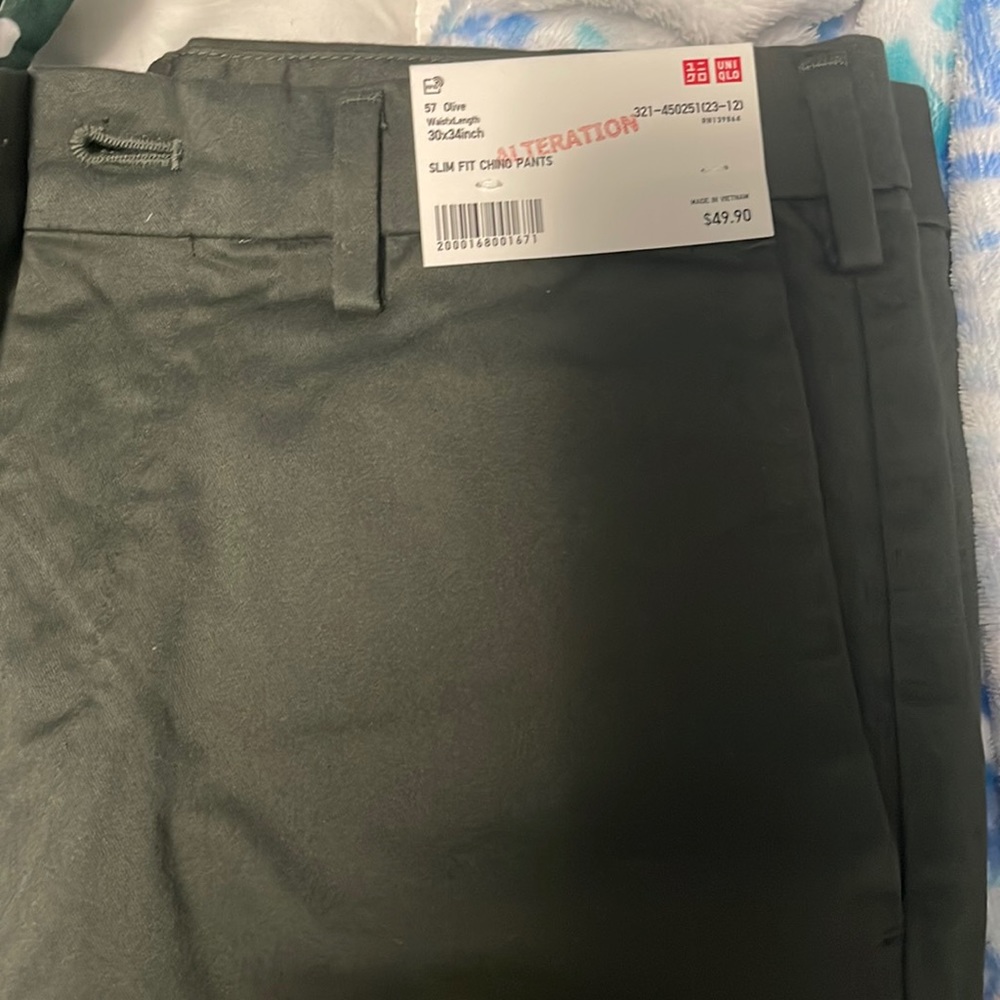Uniqlo Olive Green Pants 30x30